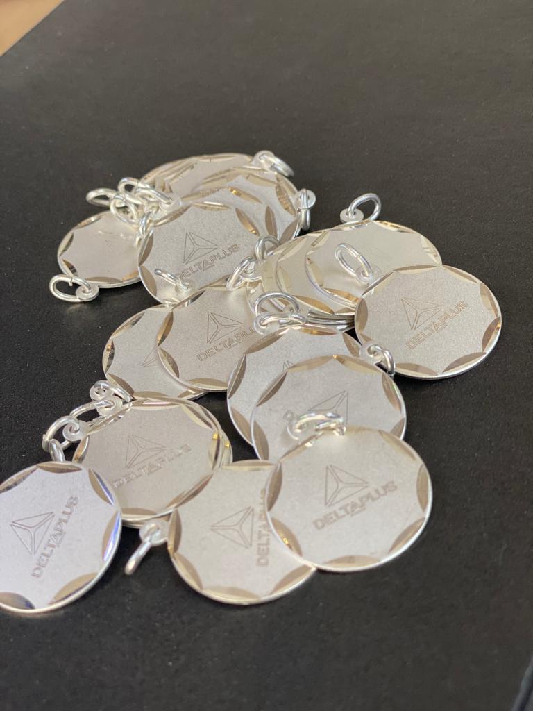 Medallas para Grabar Linea Fina Alpaca - Imagen 7