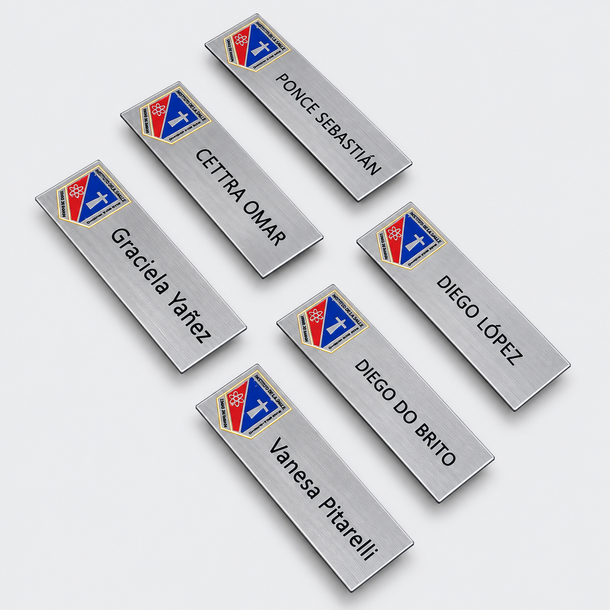 Identificador personalizado de acero con imán - Imagen 6