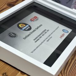 Cuadro Moderno Laqueado con Placa Metálica Aluminio y Grabado Color